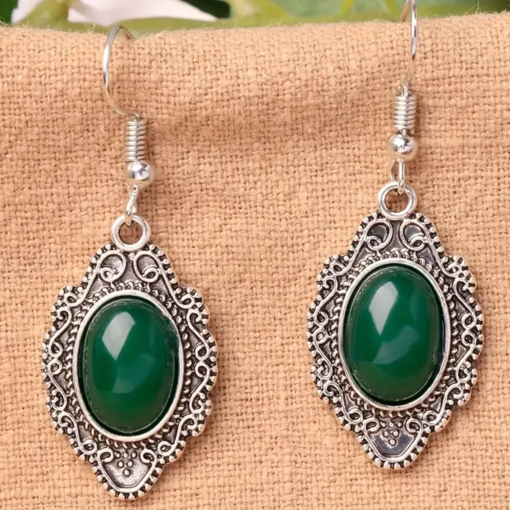 Oval Green Gemstone Silver Drop Pendant Earrings Dangle Filigree Charm Retro
